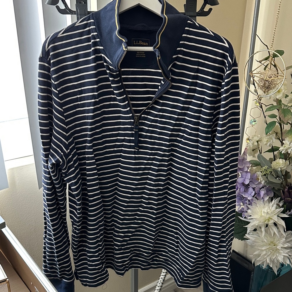 L.L. Bean Men's Navy and White Striped Pullover